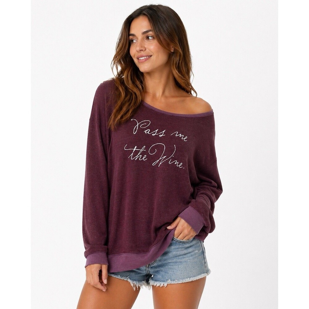 WILDFOX Pass Me The Wine Sweatshirt Baggy Oversized Cozy Loungewear Size S/M?